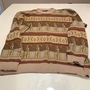 Barney’s New York international collection light sweater knitted crew neck